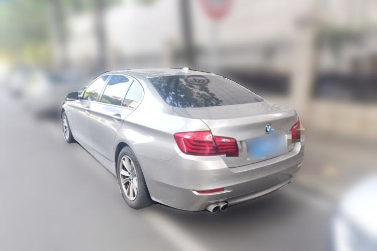 Used BMW 5 Series 2014 520Li Elegant Model Rear Left 45 Deg