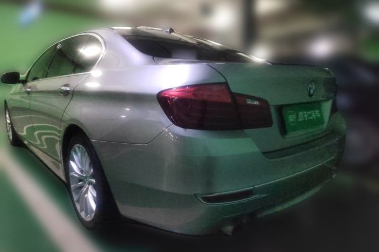 Used BMW 5 Series 2014 525Li Luxury Design Package Rear Left 45 Deg