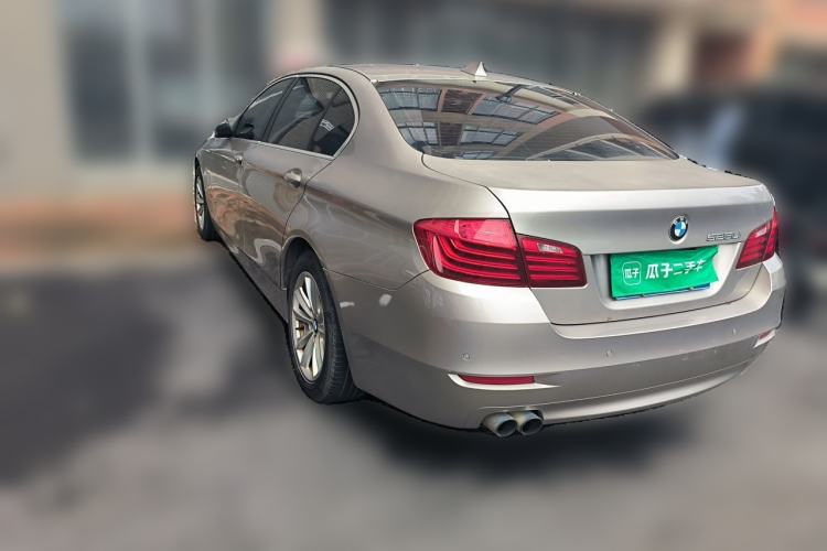 Used BMW 5 Series 2014 520Li Elegant Model Rear Left 45 Deg