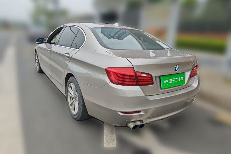 Used BMW 5 Series 2014 520Li Elegant Model Rear Left 45 Deg