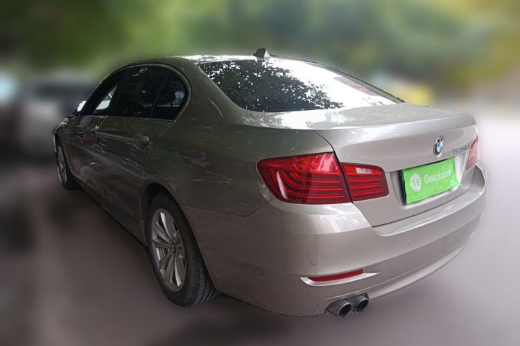 Used BMW 5 Series 2014 520Li Elegant Model Rear Left 45 Deg