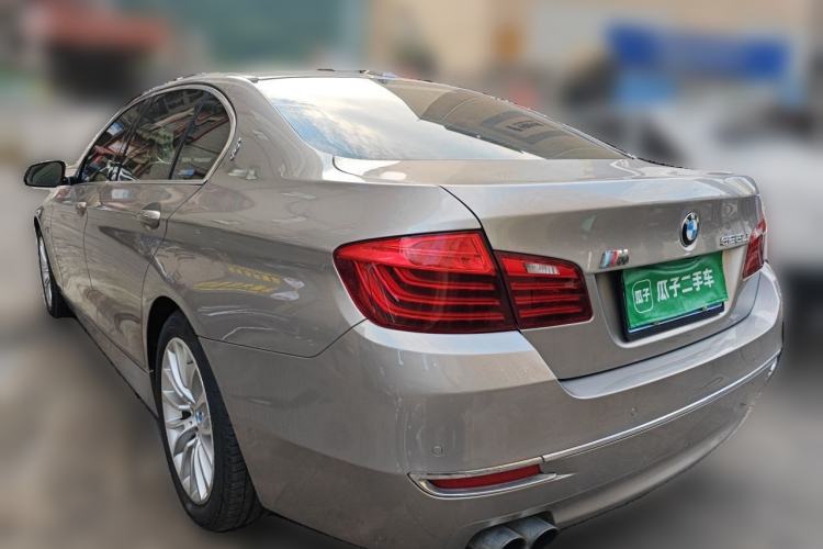Used BMW 5 Series 2014 525Li Luxury Design Package Rear Left 45 Deg