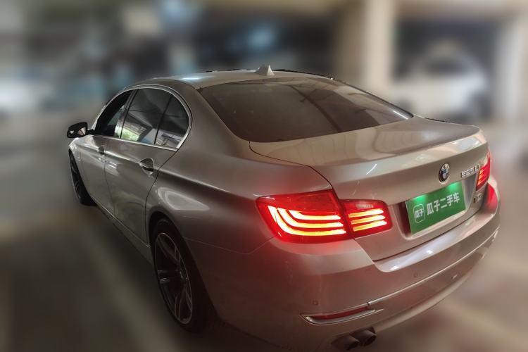 Used BMW 5 Series 2014 525Li Luxury Design Package Rear Left 45 Deg