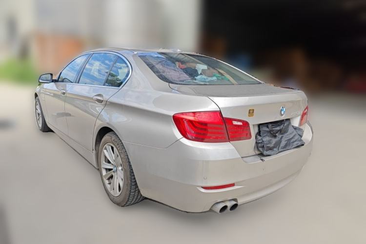 Used BMW 5 Series 2014 520Li Elegant Model Rear Left 45 Deg