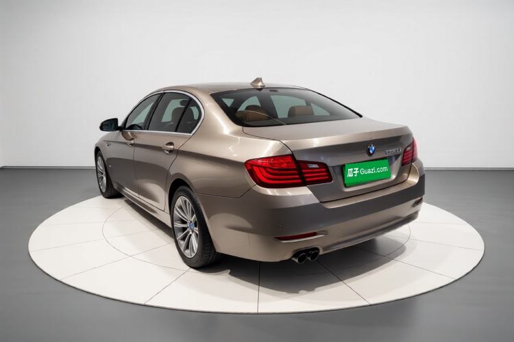 Used BMW 5 Series 2014 525Li Leading Model Rear Left 45 Deg