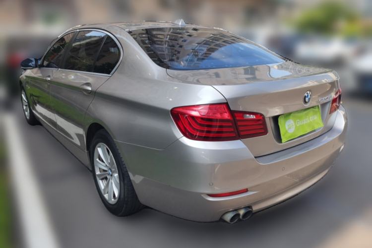 Used BMW 5 Series 2014 520Li Elegant Model Rear Left 45 Deg