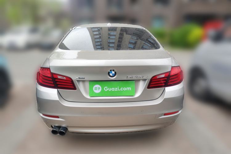 Used BMW 5 Series 2014 525Li Leading Model Rear