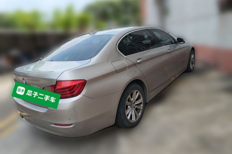 Used BMW 5 Series 2014 520Li Elegant Model Rear Right 45 Deg