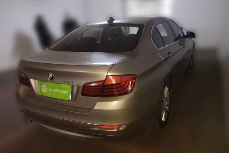 Used BMW 5 Series 2014 525Li Luxury Design Package Rear Right 45 Deg