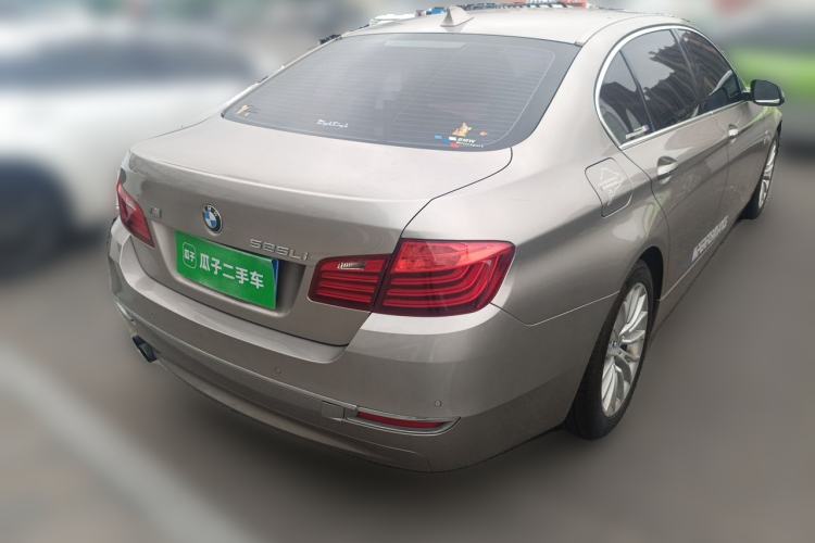 Used BMW 5 Series 2014 525Li Luxury Design Package Rear Right 45 Deg