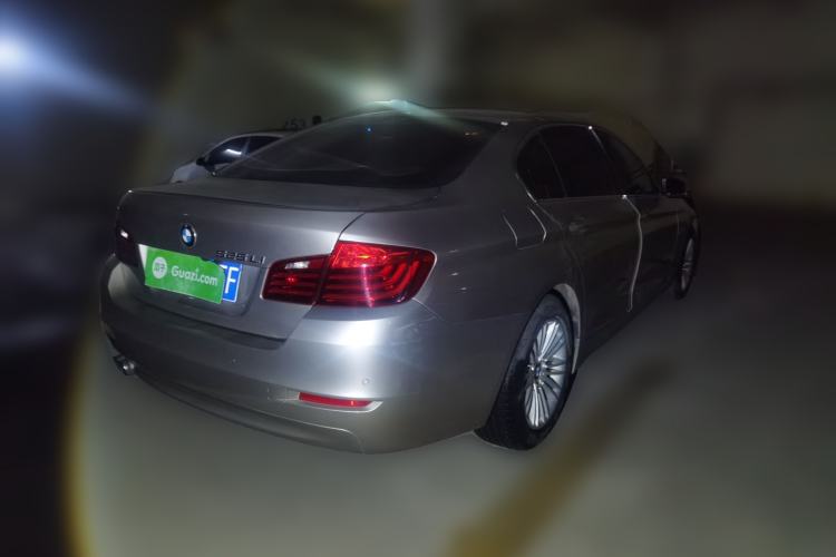 Used BMW 5 Series 2014 525Li Leading Model Rear Right 45 Deg