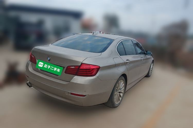 Used BMW 5 Series 2014 525Li Luxury Design Package Rear Right 45 Deg