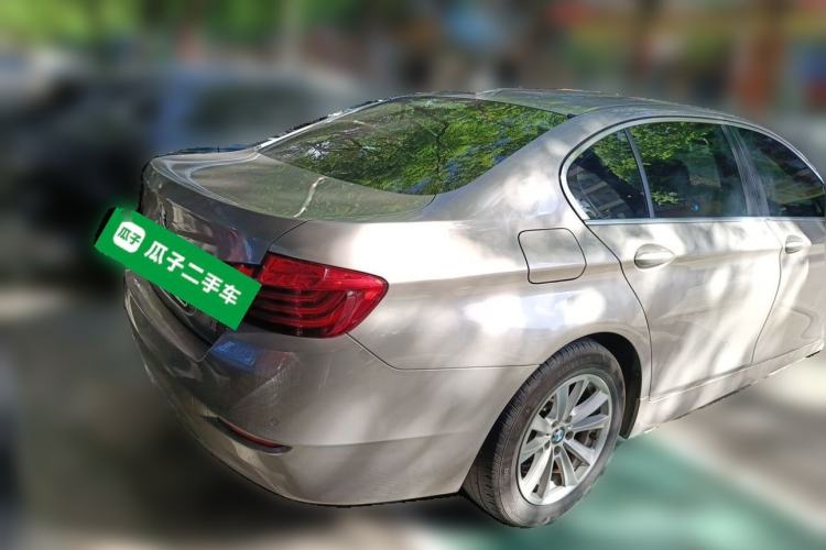 Used BMW 5 Series 2014 520Li Elegant Model Rear Right 45 Deg
