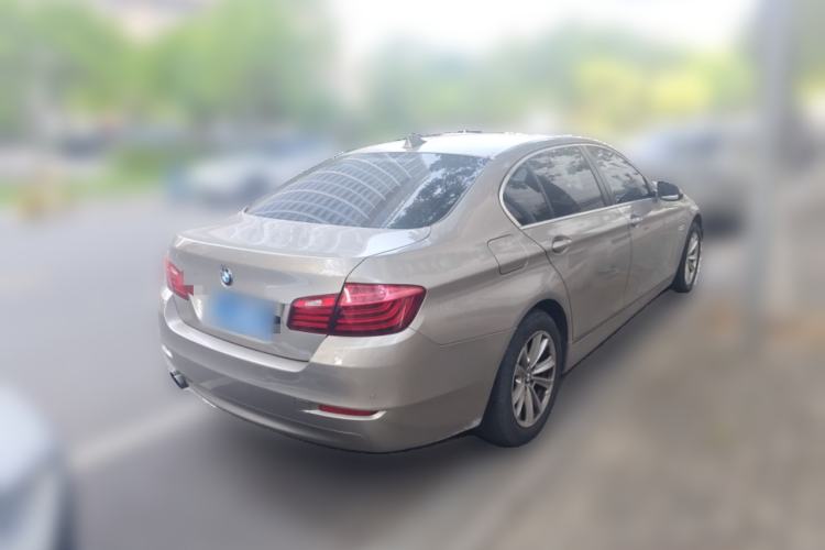 Used BMW 5 Series 2014 520Li Elegant Model Rear Right 45 Deg
