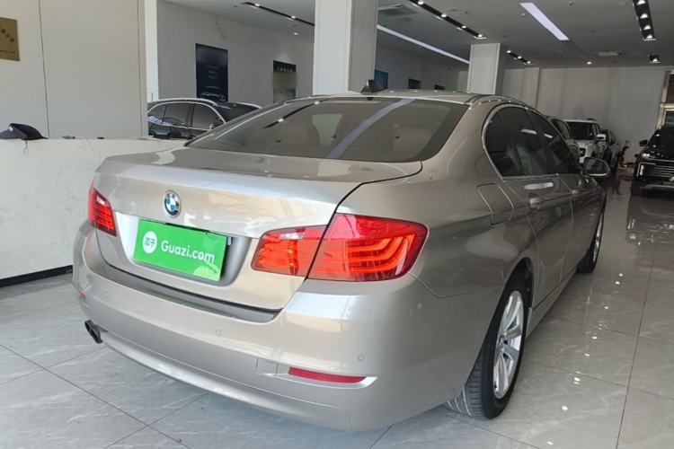 Used BMW 5 Series 2014 520i Elegant Edition Rear Right 45 Deg