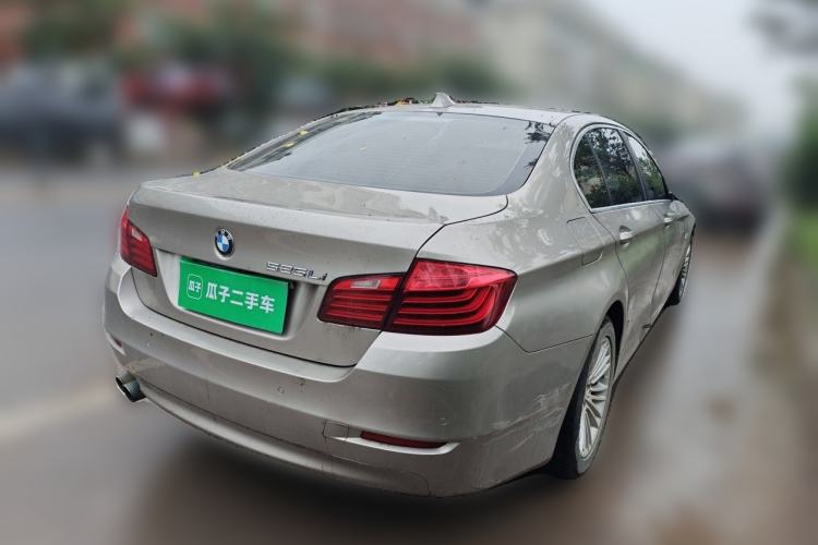 Used BMW 5 Series 2014 525Li Leading Model Rear Right 45 Deg
