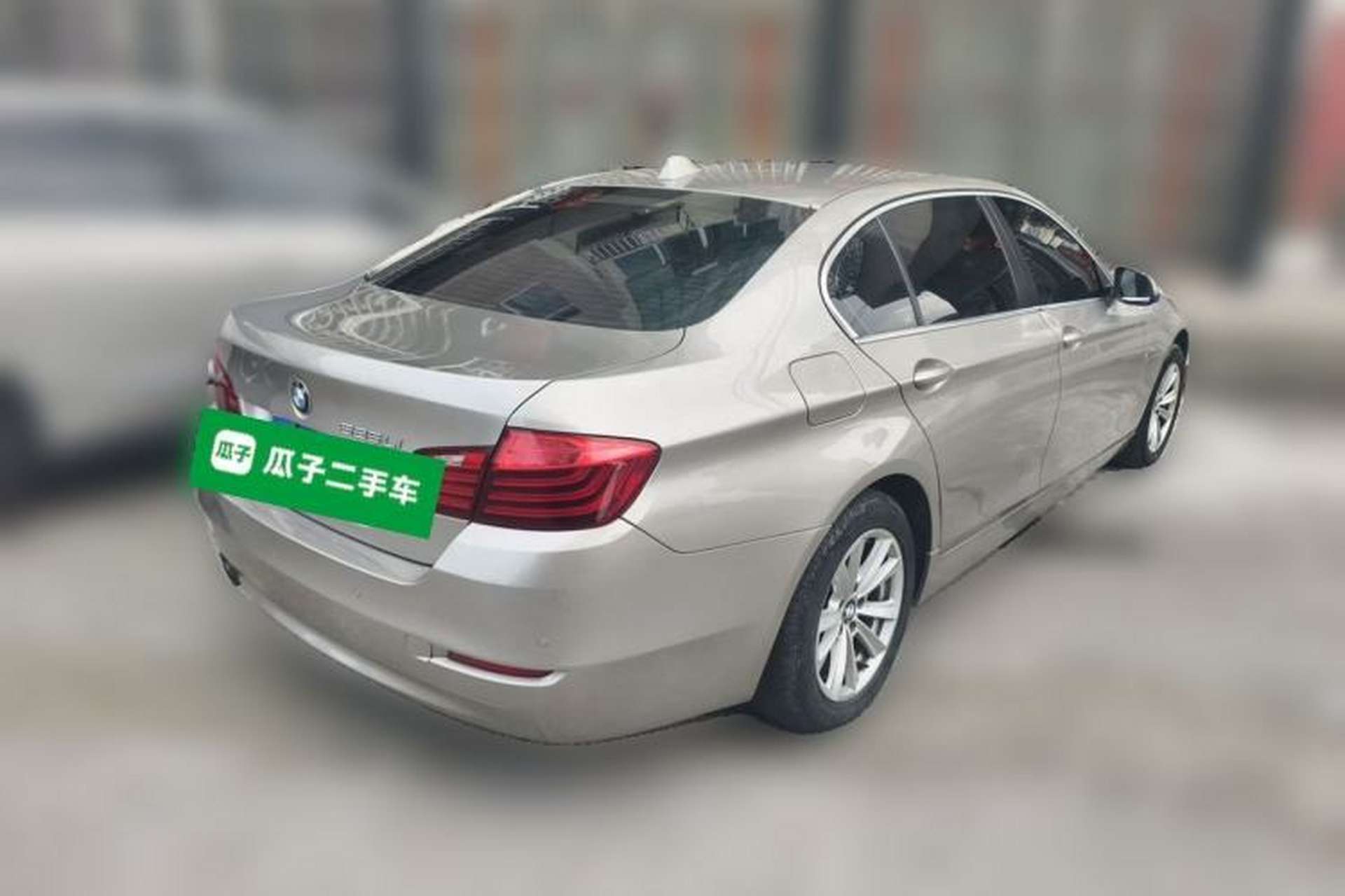 Used BMW 5 Series 2014 520Li Elegant Model Rear Right 45 Deg