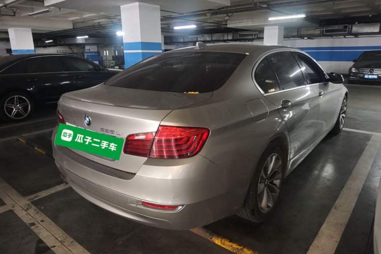 Used BMW 5 Series 2014 525Li Luxury Design Package Rear Right 45 Deg