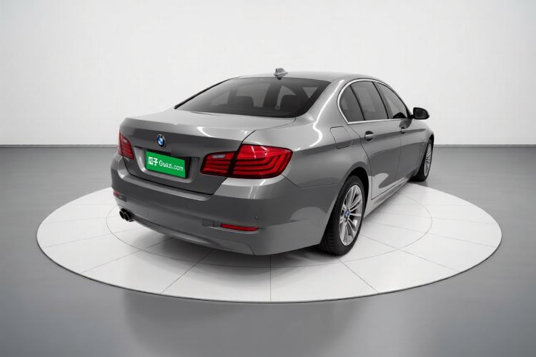 Used BMW 5 Series 2014 525Li Leading Model Rear Right 45 Deg