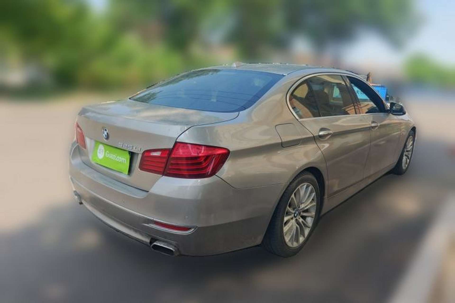 Used BMW 5 Series 2014 525Li Luxury Design Package Rear Right 45 Deg