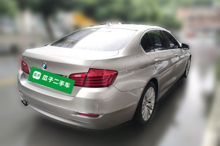 Used BMW 5 Series 2014 525Li Luxury Design Package Rear Right 45 Deg
