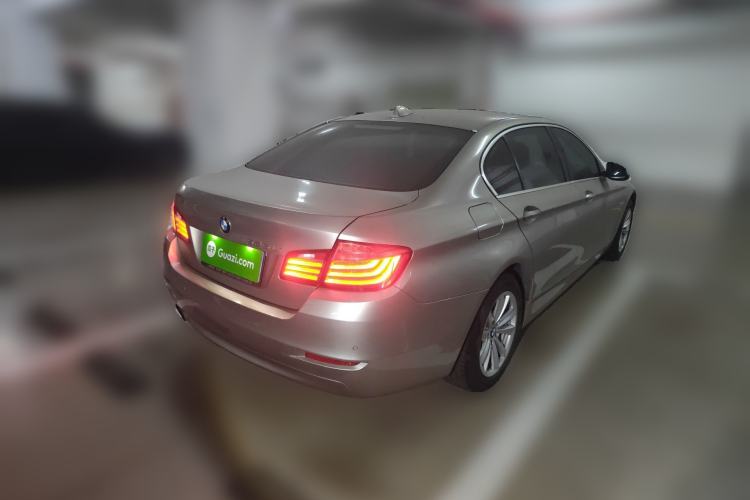 Used BMW 5 Series 2014 520Li Elegant Model Rear Right 45 Deg