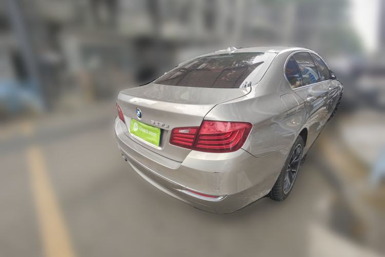 Used BMW 5 Series 2014 525Li Luxury Design Package Rear Right 45 Deg