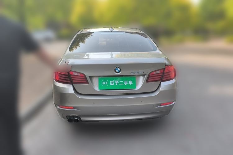 Used BMW 5 Series 2014 525Li Leading Model Rear
