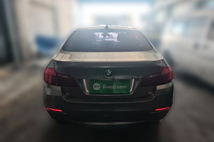 Used BMW 5 Series 2014 525Li Leading Model Rear