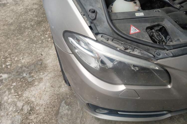 Used BMW 5 Series 2014 520Li Elegant Model Right Front Headlight