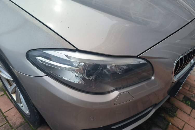Used BMW 5 Series 2014 520Li Elegant Model Right Front Headlight