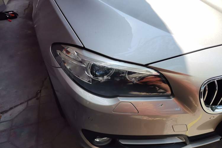 Used BMW 5 Series 2014 520Li Elegant Model Right Front Headlight