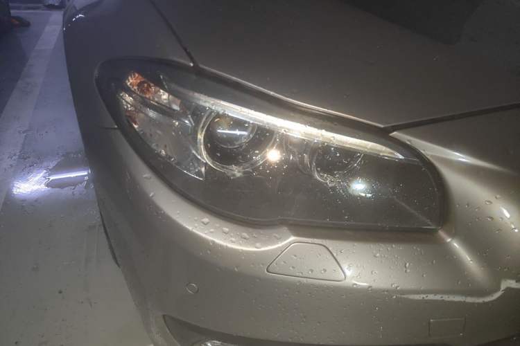 Used BMW 5 Series 2014 525Li Leading Model Right Front Headlight