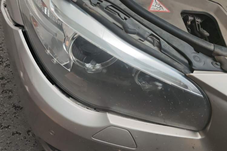 Used BMW 5 Series 2014 525Li Leading Model Right Front Headlight