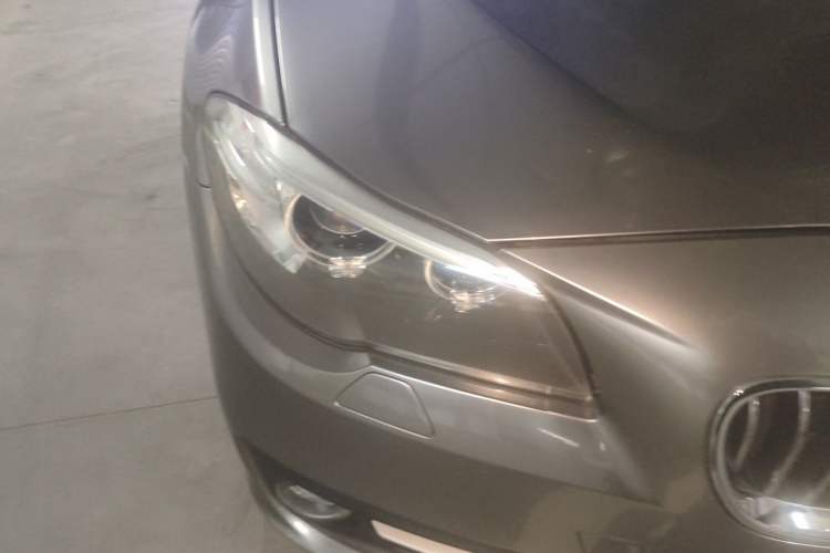 Used BMW 5 Series 2014 520Li Elegant Model Right Front Headlight