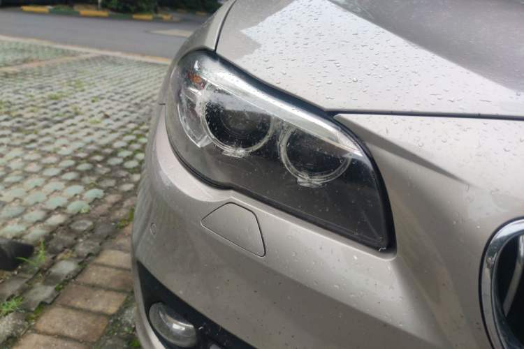 Used BMW 5 Series 2014 525Li Leading Model Right Front Headlight