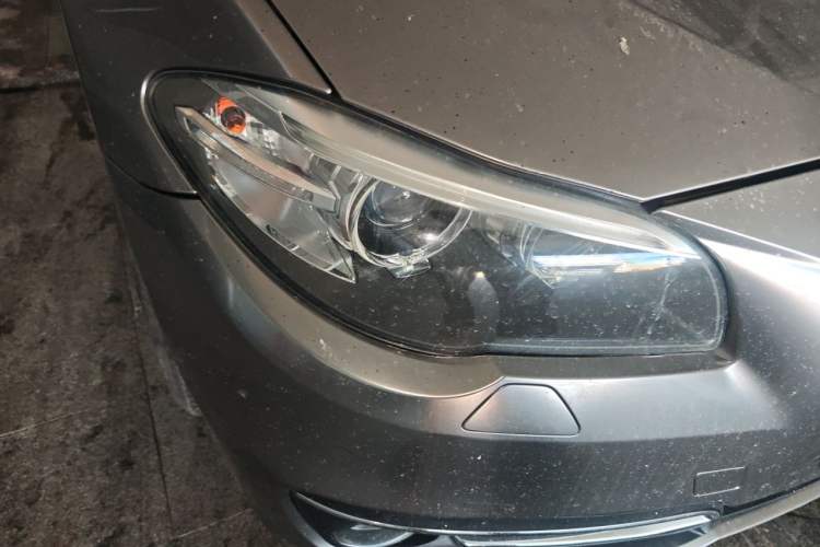 Used BMW 5 Series 2014 525Li Leading Model Right Front Headlight
