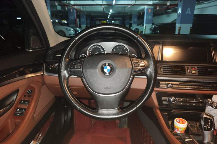 Used BMW 5 Series 2014 520Li Elegant Model Steering Wheel