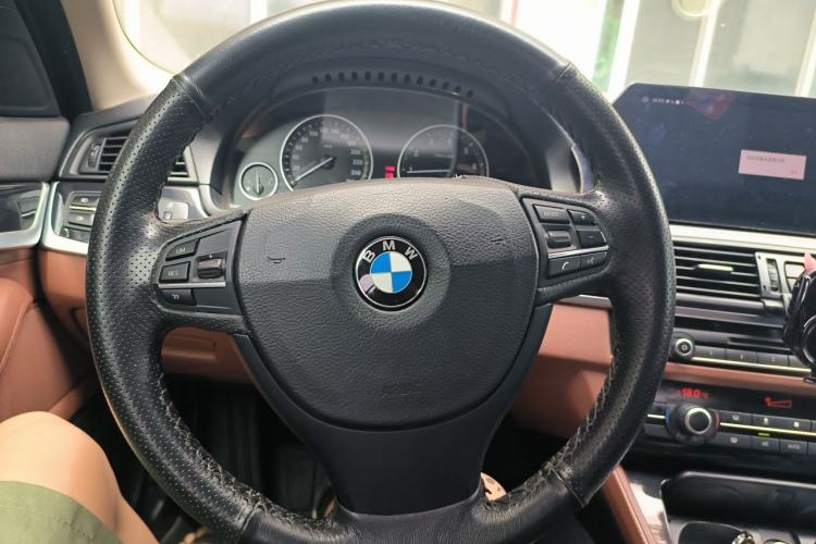 Used BMW 5 Series 2014 520Li Elegant Model Steering Wheel