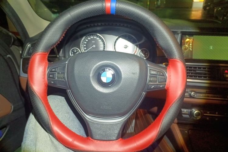 Used BMW 5 Series 2014 528Li Leading Model Steering Wheel