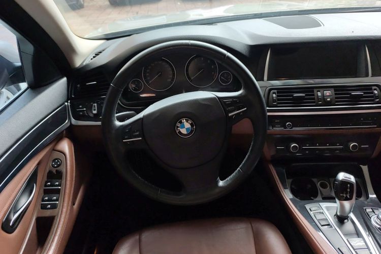 Used BMW 5 Series 2014 520Li Elegant Model Steering Wheel
