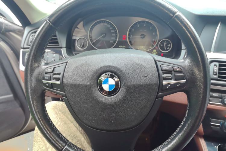 Used BMW 5 Series 2014 520Li Elegant Model Steering Wheel