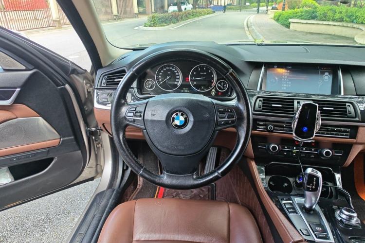 Used BMW 5 Series 2014 520Li Elegant Model Steering Wheel