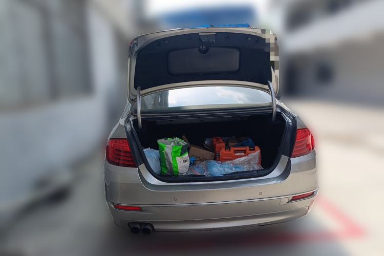 Used BMW 5 Series 2014 525Li Luxury Design Package Trunk