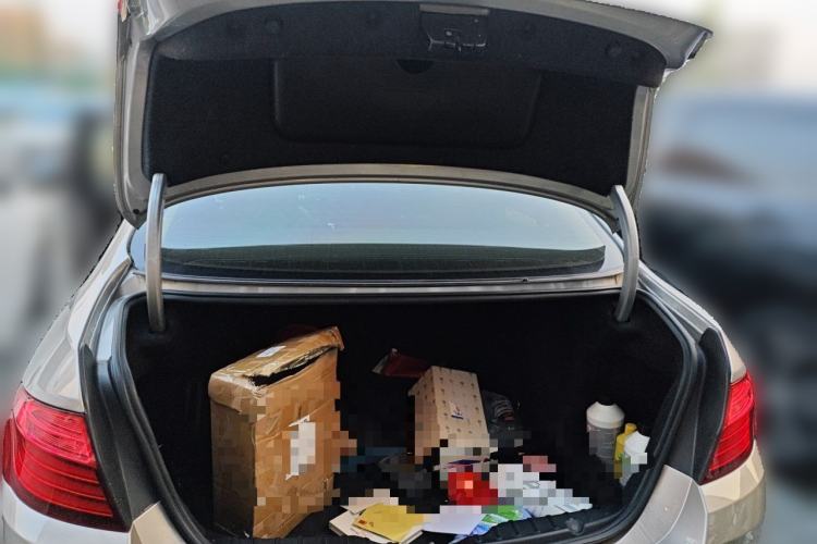 Used BMW 5 Series 2014 525Li Luxury Design Package Trunk