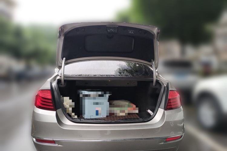 Used BMW 5 Series 2014 525Li Luxury Design Package Trunk