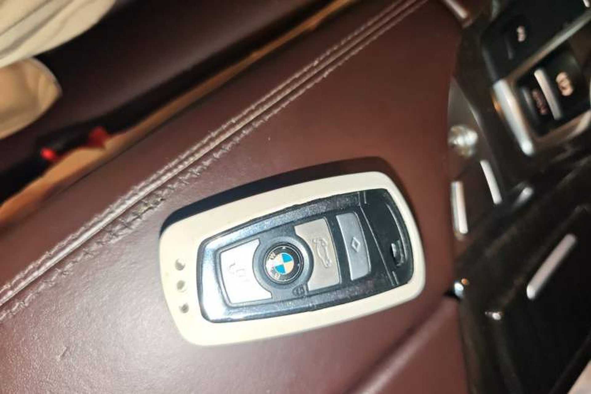 Used BMW 5 Series 2014 525Li Luxury Design Package Vehicle Key