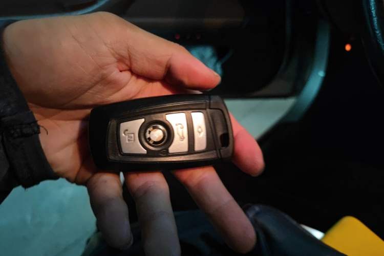 Used BMW 5 Series 2014 528Li Leading Model Vehicle Key