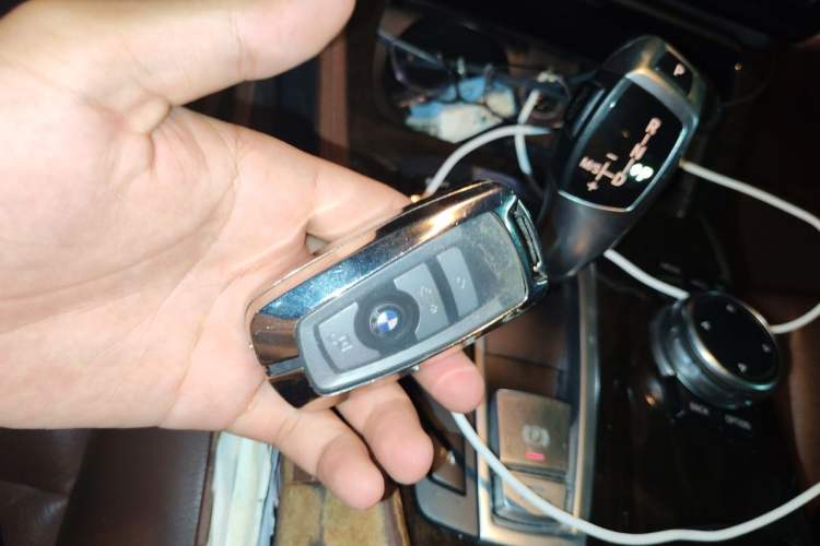 Used BMW 5 Series 2014 528Li Leading Model Vehicle Key