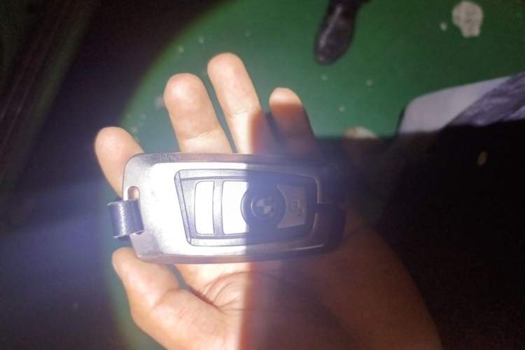 Used BMW 5 Series 2014 528Li Leading Model Vehicle Key